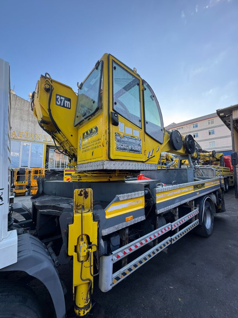 
								Satılık 36 Metre Araç Üstü Sepetli Platform dolu									