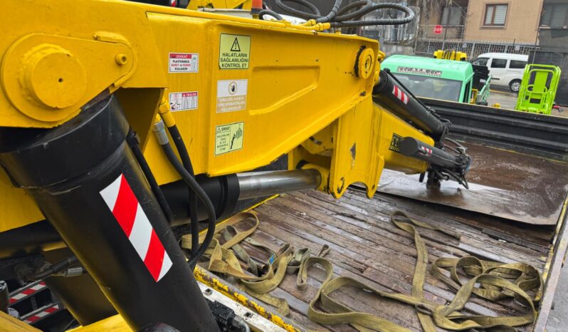 
								15 TONLUK TEK KIRMA YANA KATLANIR VİNÇ dolu									