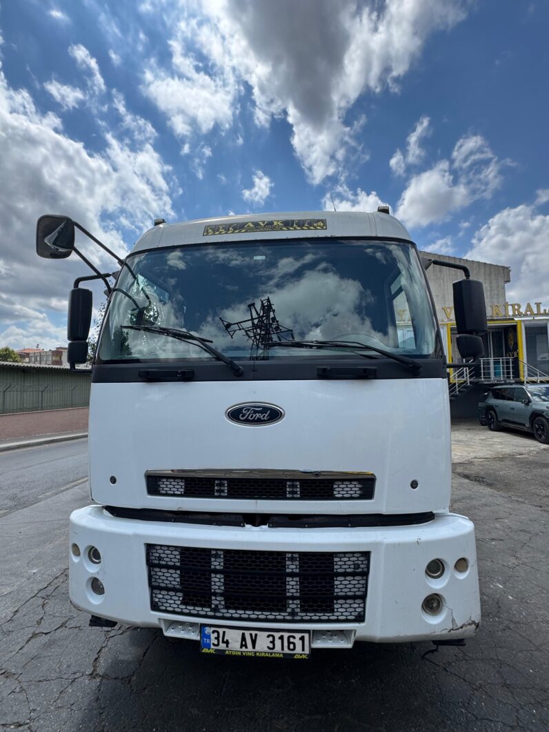 
								15 TONLUK TEK KIRMA YANA KATLANIR VİNÇ dolu									