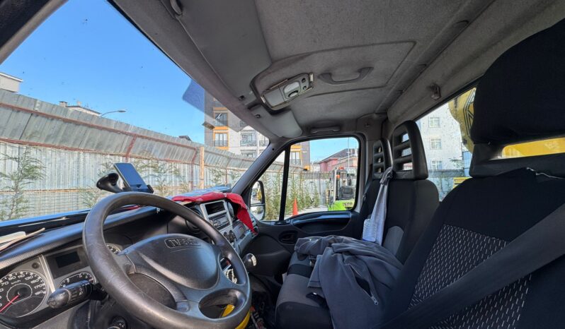 
								SATILIK 15 M. SEPETLİ PLATFORM HİDROKON dolu									